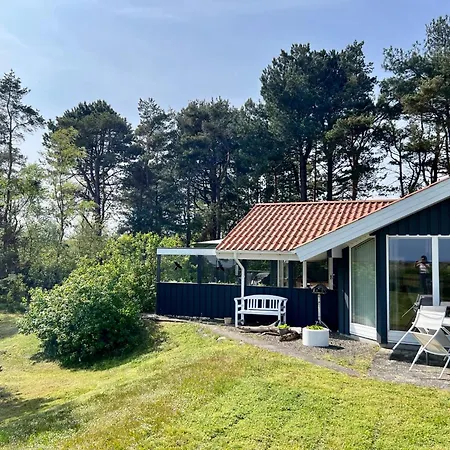 Med Vandudsigt Bøtø By